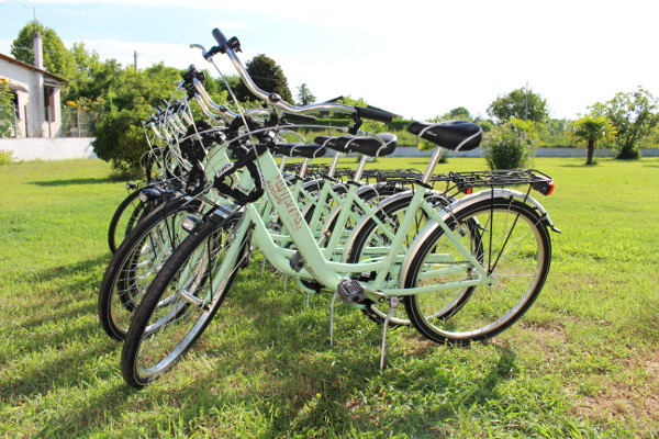 Bikes in the Garden - B&B Marelaguna Cavallino Treporti VE