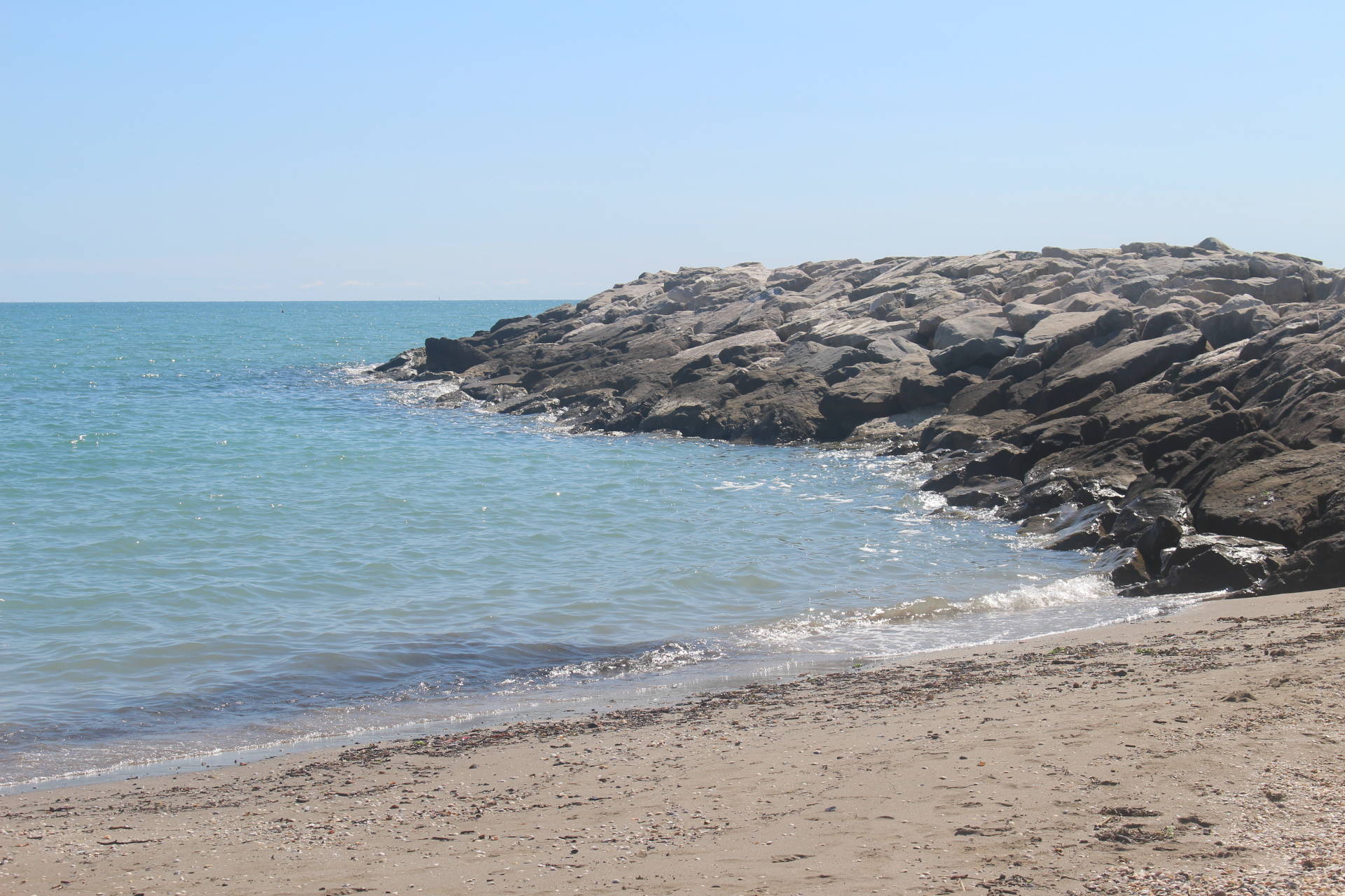 Detailansicht der Felsen am Strand - B&B Marelaguna Cavallino Treporti VE